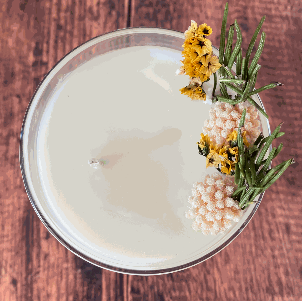 bougie abricot romarin fleurs.webp