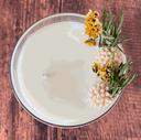 bougie abricot romarin fleurs.webp