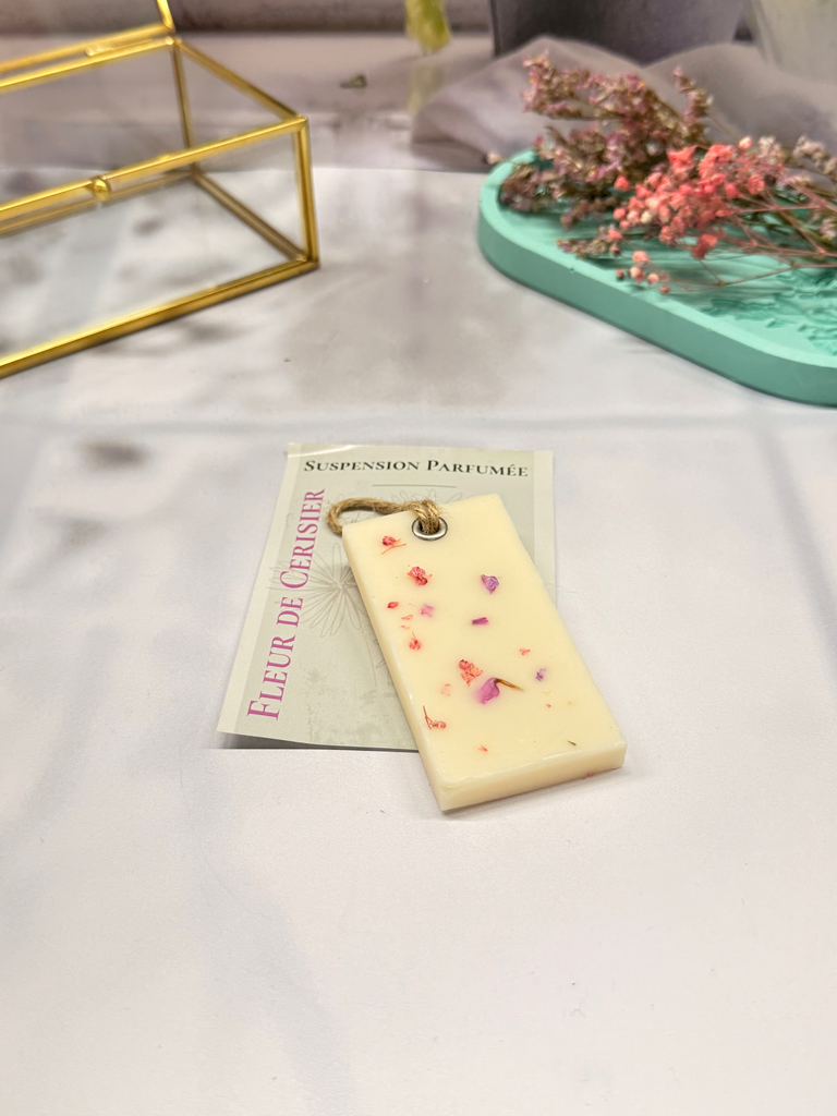 Suspension parfumée (Fleur de cerisier)