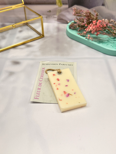 Suspension parfumée (Fleur de cerisier)